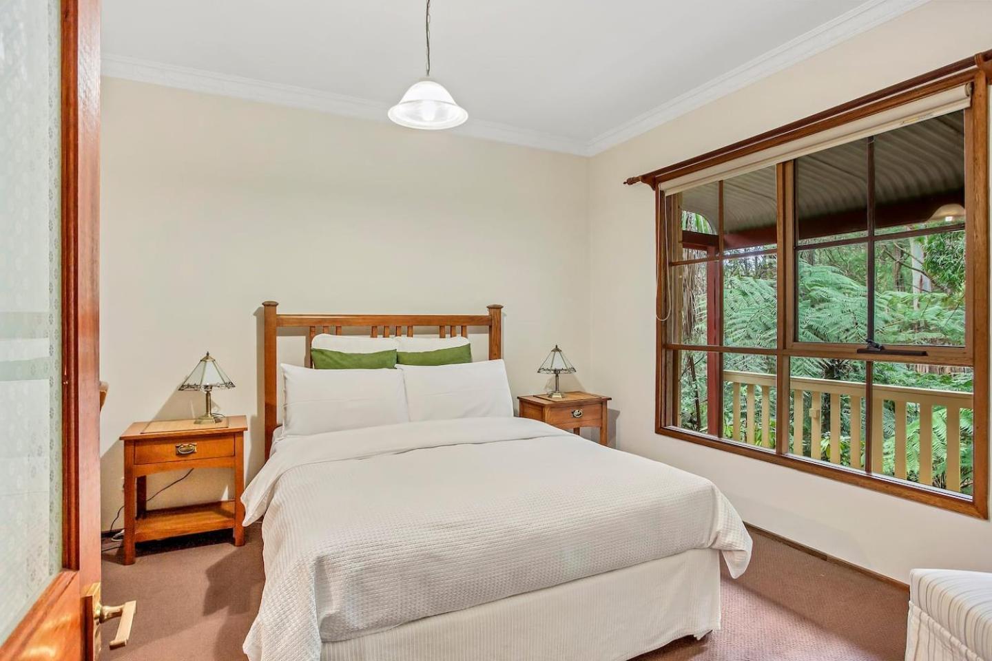 The Fernglen Forest Retreat Bed & Breakfast Mount Dandenong Exterior photo